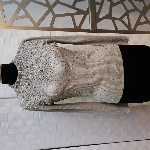 Vintage Silver Beaded Belldini Silk Sweater - Size Medium - Picture 2 of 13